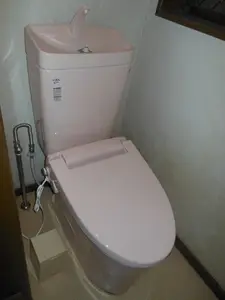 新しいトイレへ交換