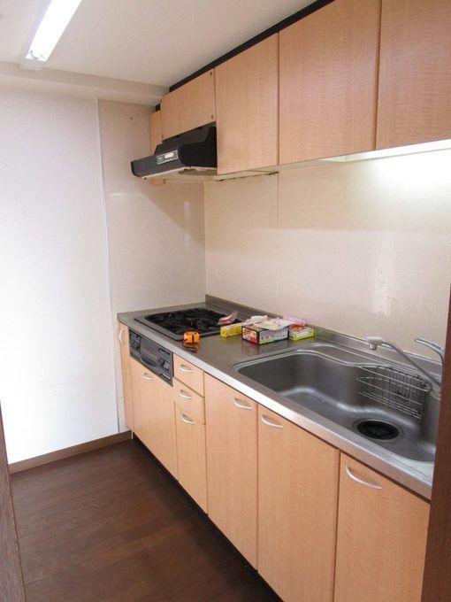 ３Dkから２LDKへ　１５帖強のお部屋にリノベーション