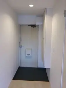 白を基調とした全面リフォーム