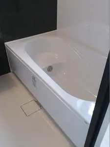 白を基調とした全面リフォーム