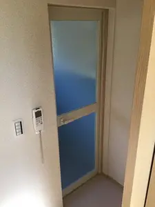 浴室ドア取替工事