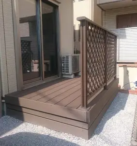 さいたま市南区　樹脂性ウッドデッキ