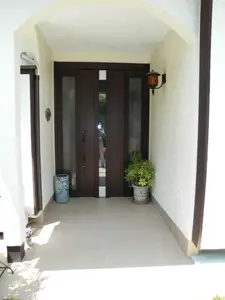 玄関まわりをリフォーム