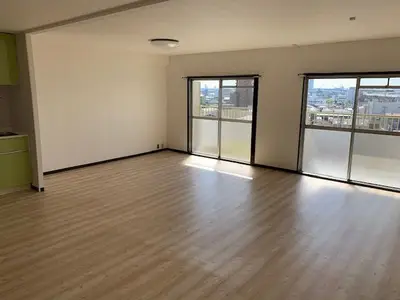 間取り大幅に変更で広々LDK