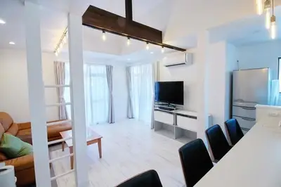 2階の賃貸部分を2世帯用にリノベーション