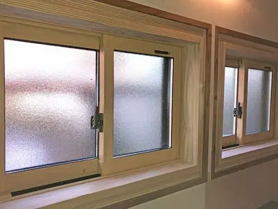 ユニットバスの内窓とトイレのサッシ入れ替え