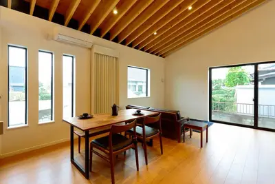 デザイン性と機能性を兼ね備えたリビングダイニング