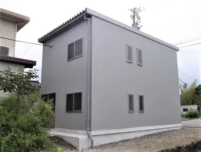 車庫の外壁を一新！