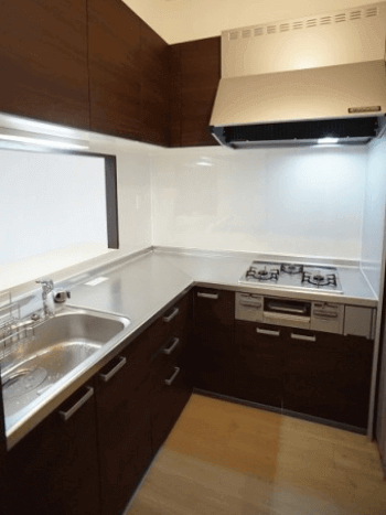 L型キッチンの特徴とコーナー活用アイデア7選!リフォーム費用・実例もご紹介 | リフォーム費用の一括見積り -リショップナビ