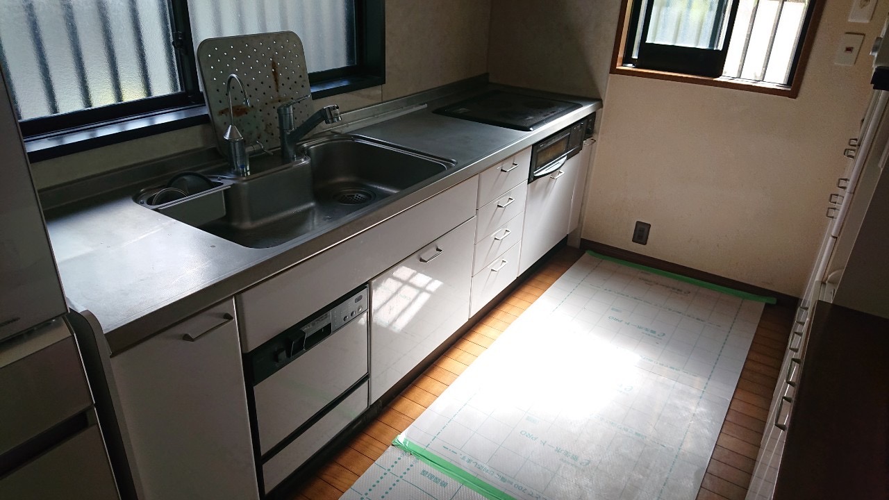八尾市　キッチン改修工事