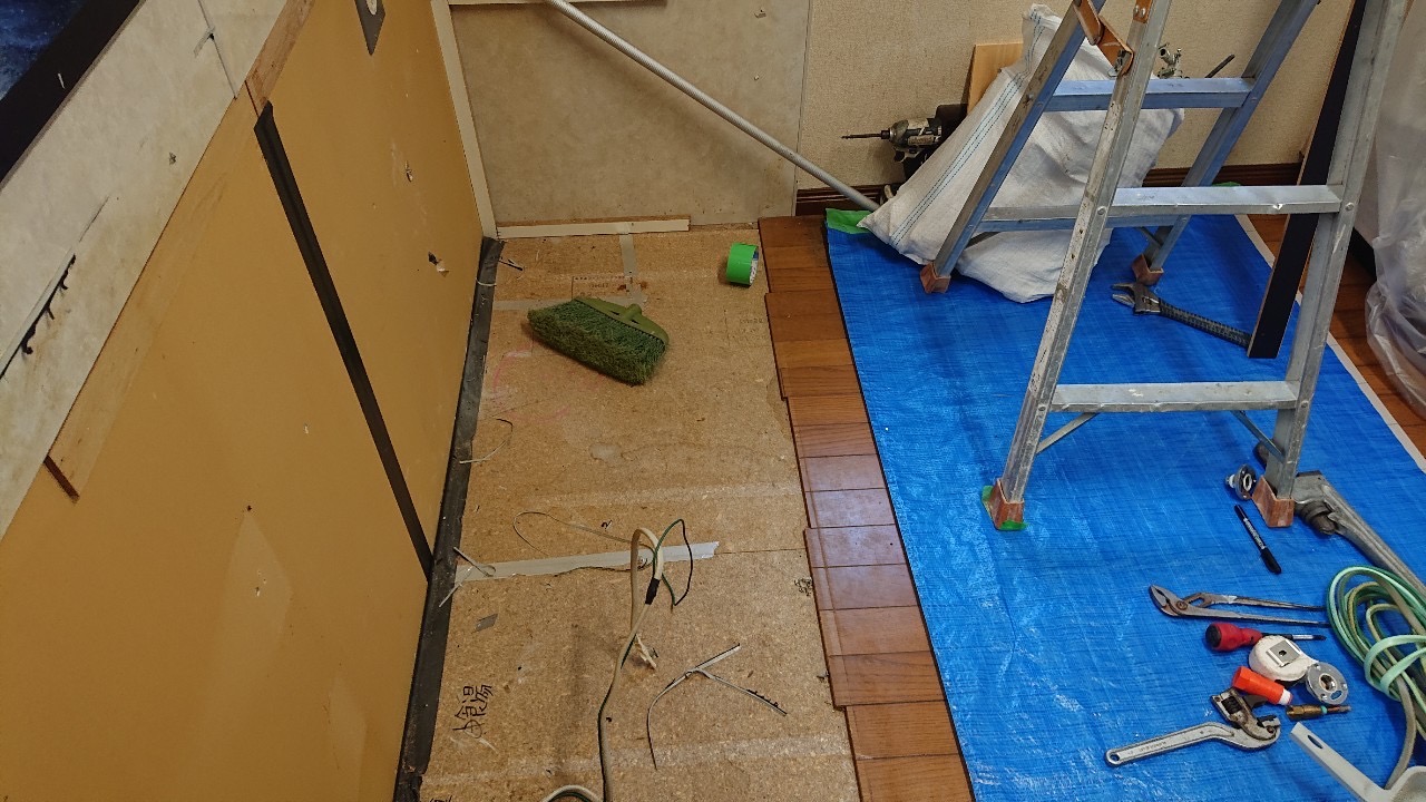 八尾市　キッチン改修工事