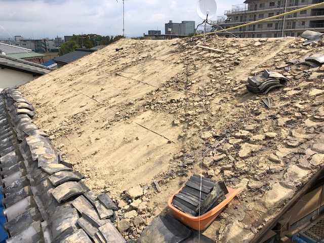 大阪府　寝屋川市　屋根葺き替え工事　ケイミュー社　ルーガ雅