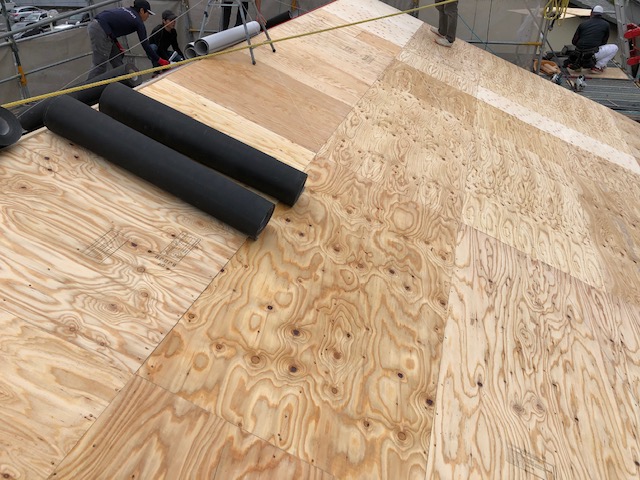 大阪府　寝屋川市　屋根葺き替え工事　ケイミュー社　ルーガ雅