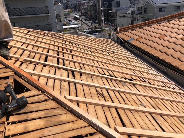大阪府　交野市　屋根葺き替え工事　スマートメタル