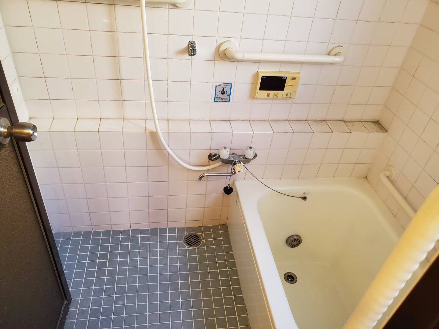 在来浴室⇒ユニットバス・給湯器リフォーム