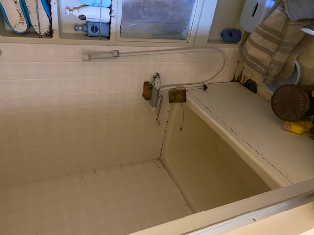 浴室が古くなり、ｼｬﾜｰも悪くなりました。