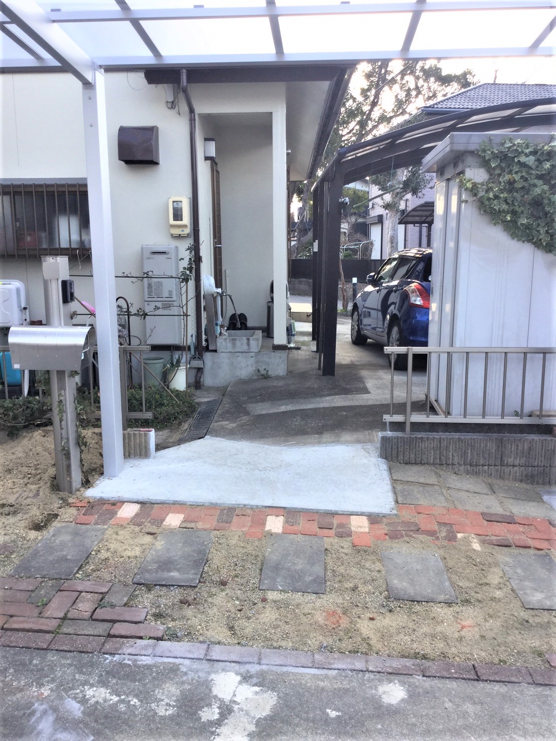 カーポート･通路新設工事♪