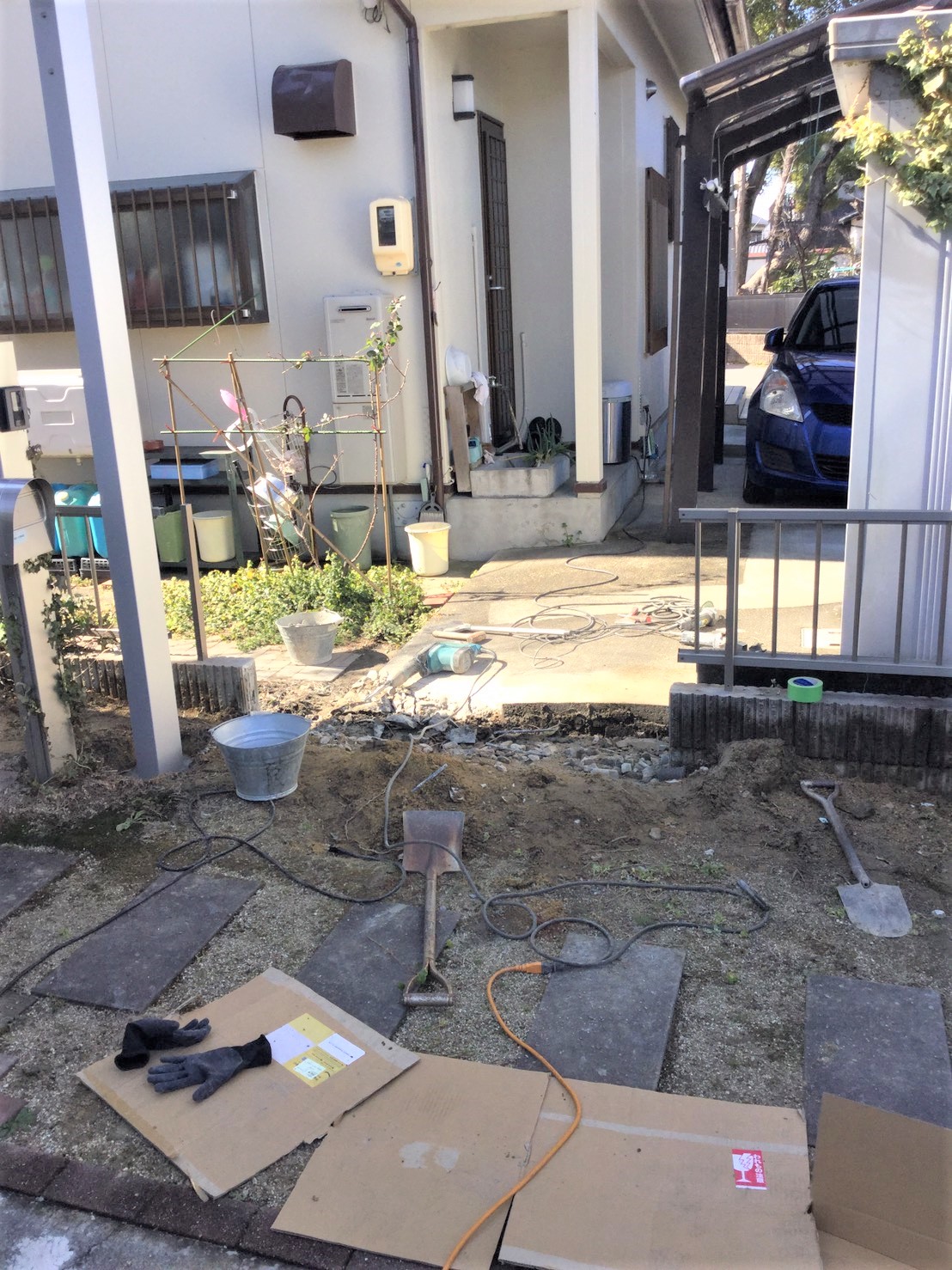 カーポート･通路新設工事♪
