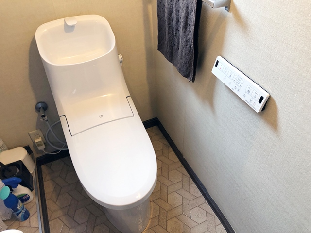 お手入れらくらくトイレ