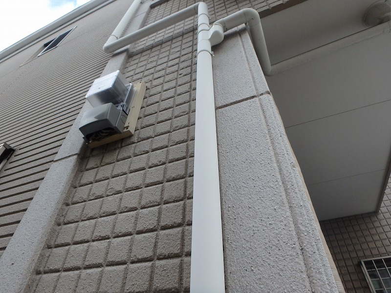 剝がれていた外壁塗装を修復させました