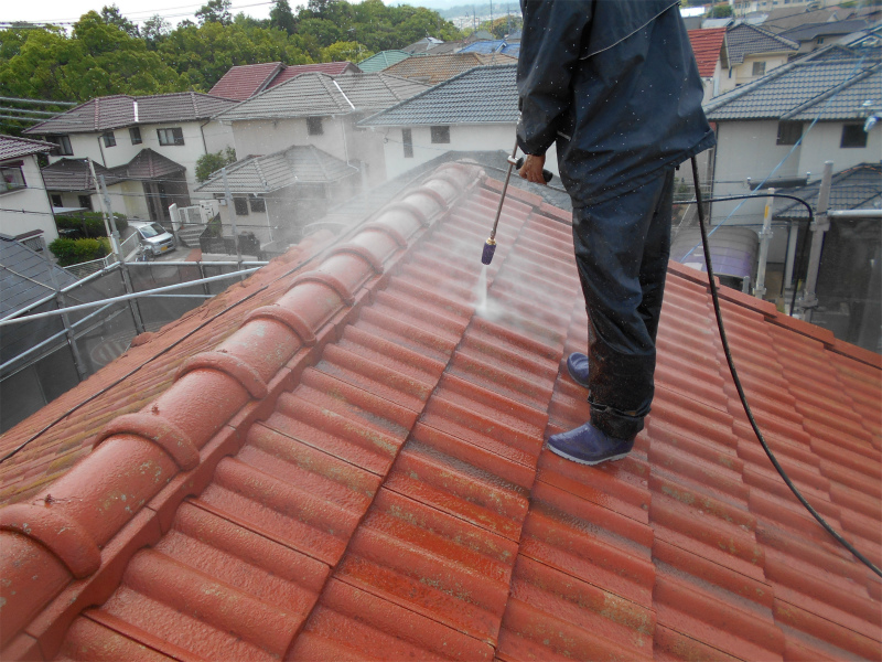 セメント瓦屋根塗装と付帯部塗装の事例