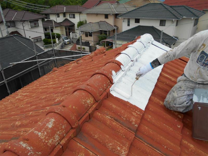 セメント瓦屋根塗装と付帯部塗装の事例