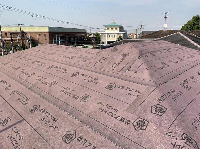 雨漏りにお悩み 屋根葺き替え工事事例