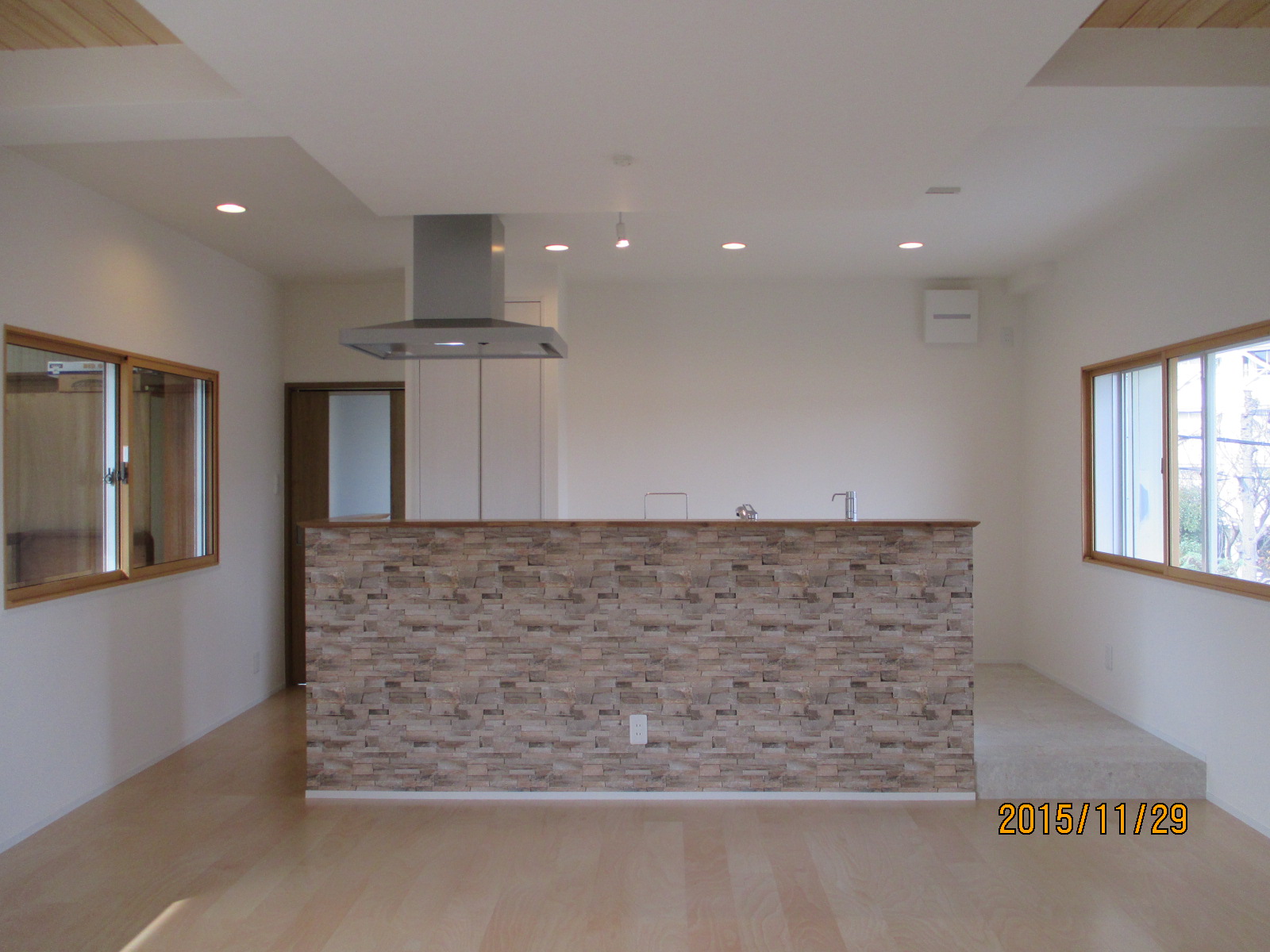 2���уf�U�C�����t�H�[��