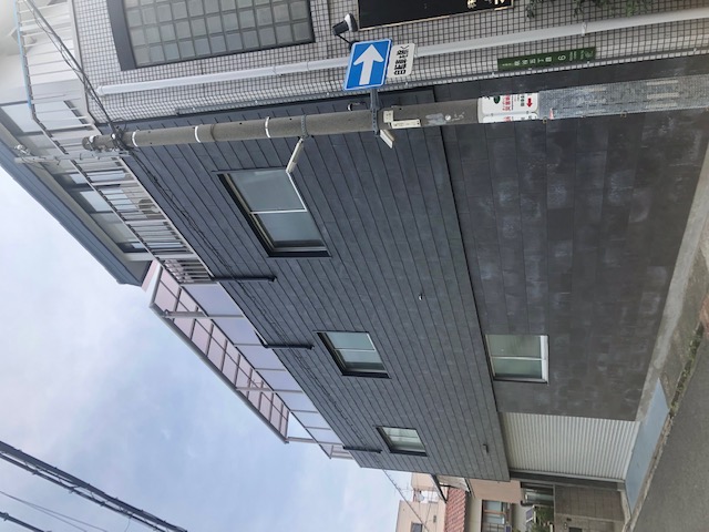 高級感のあるタイル張の外装