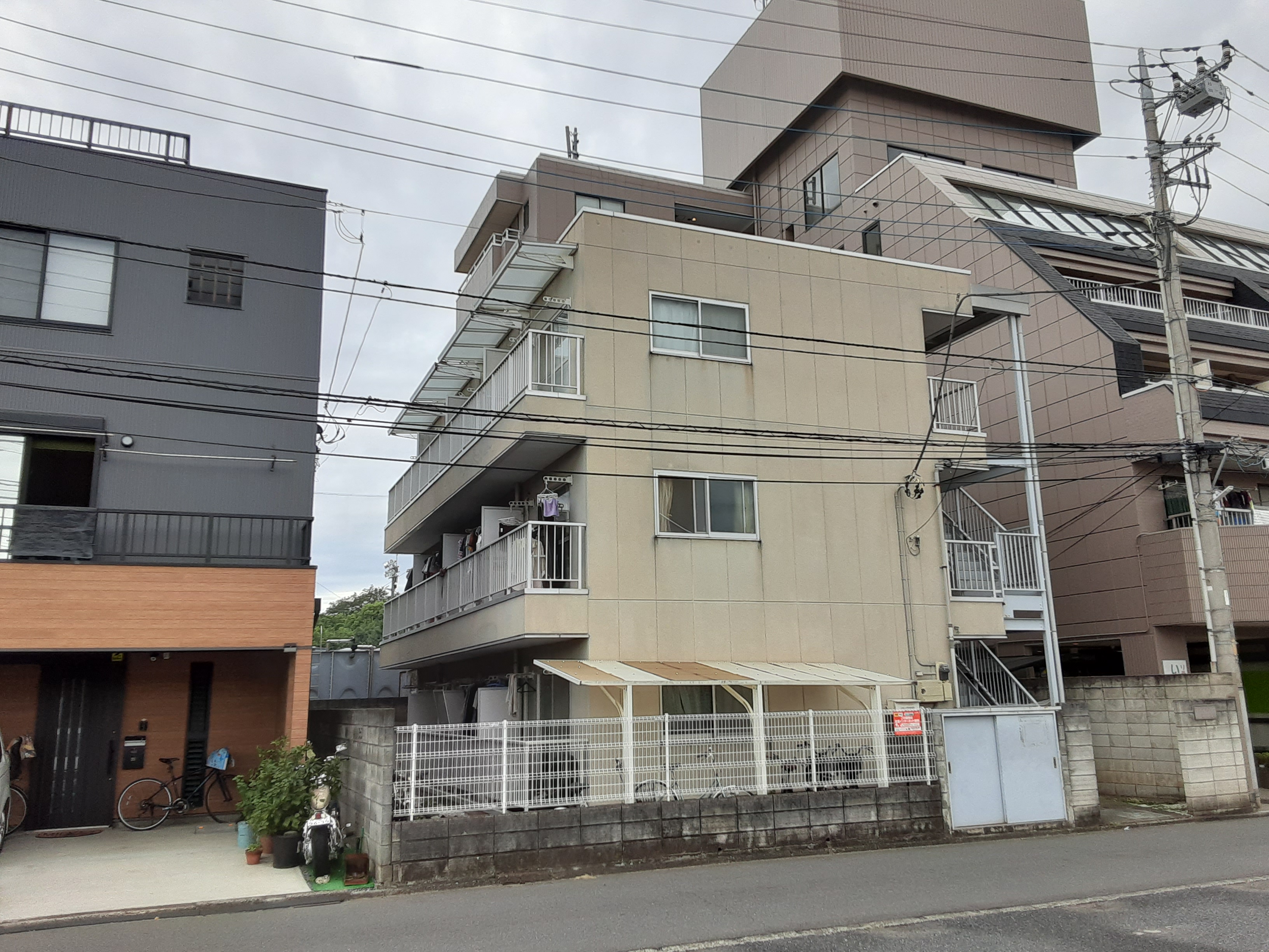 築古でも内覧してみたい！と思わせる外観へ
