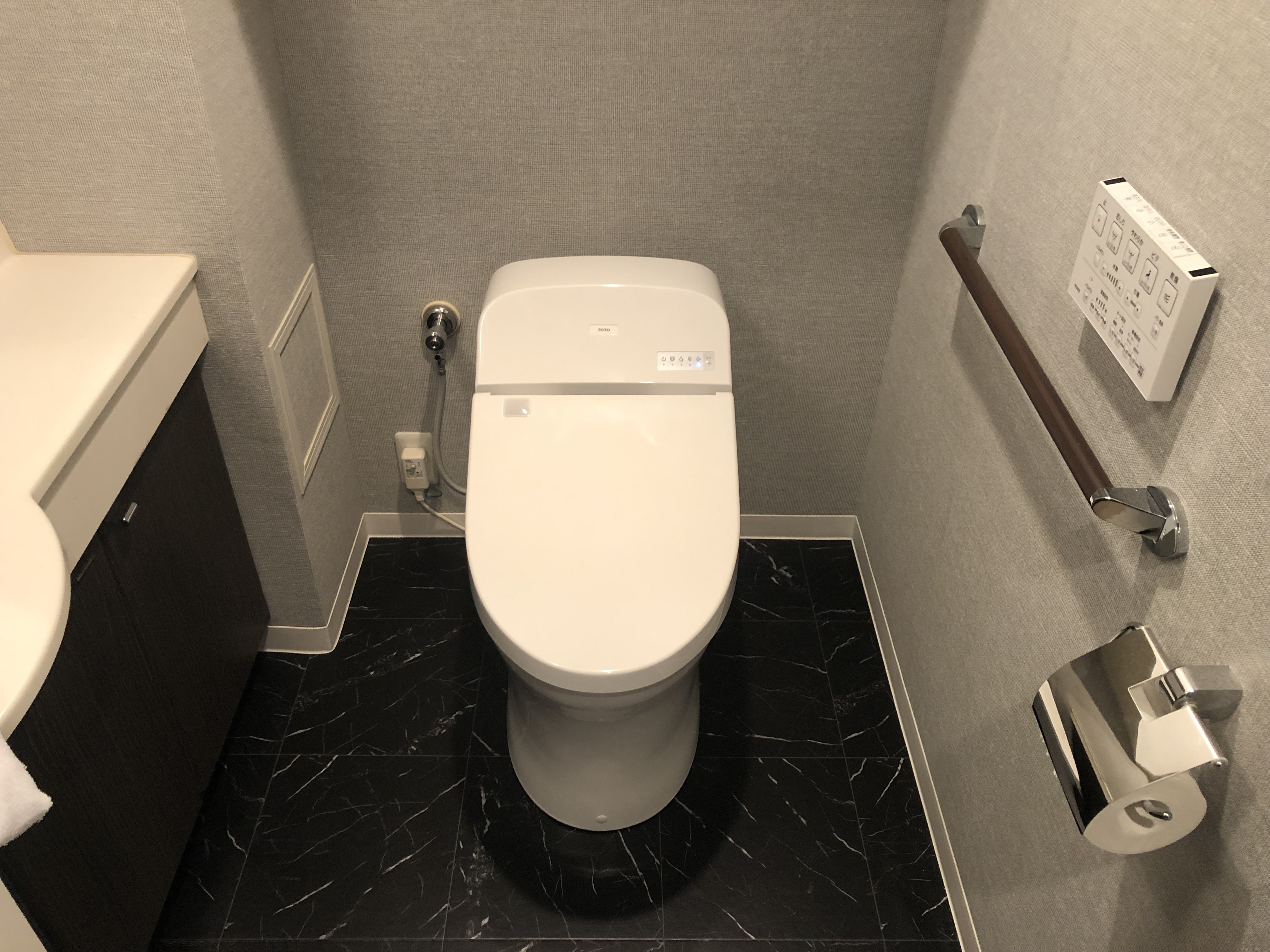 タンクレストイレで高級感のあるトイレへ