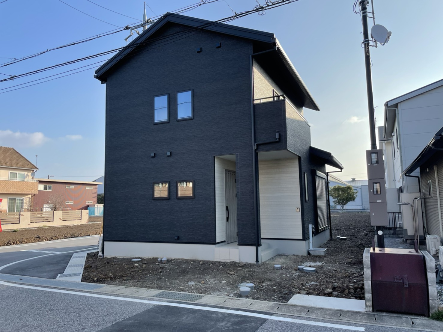 シンプルスタイルの新築外構
