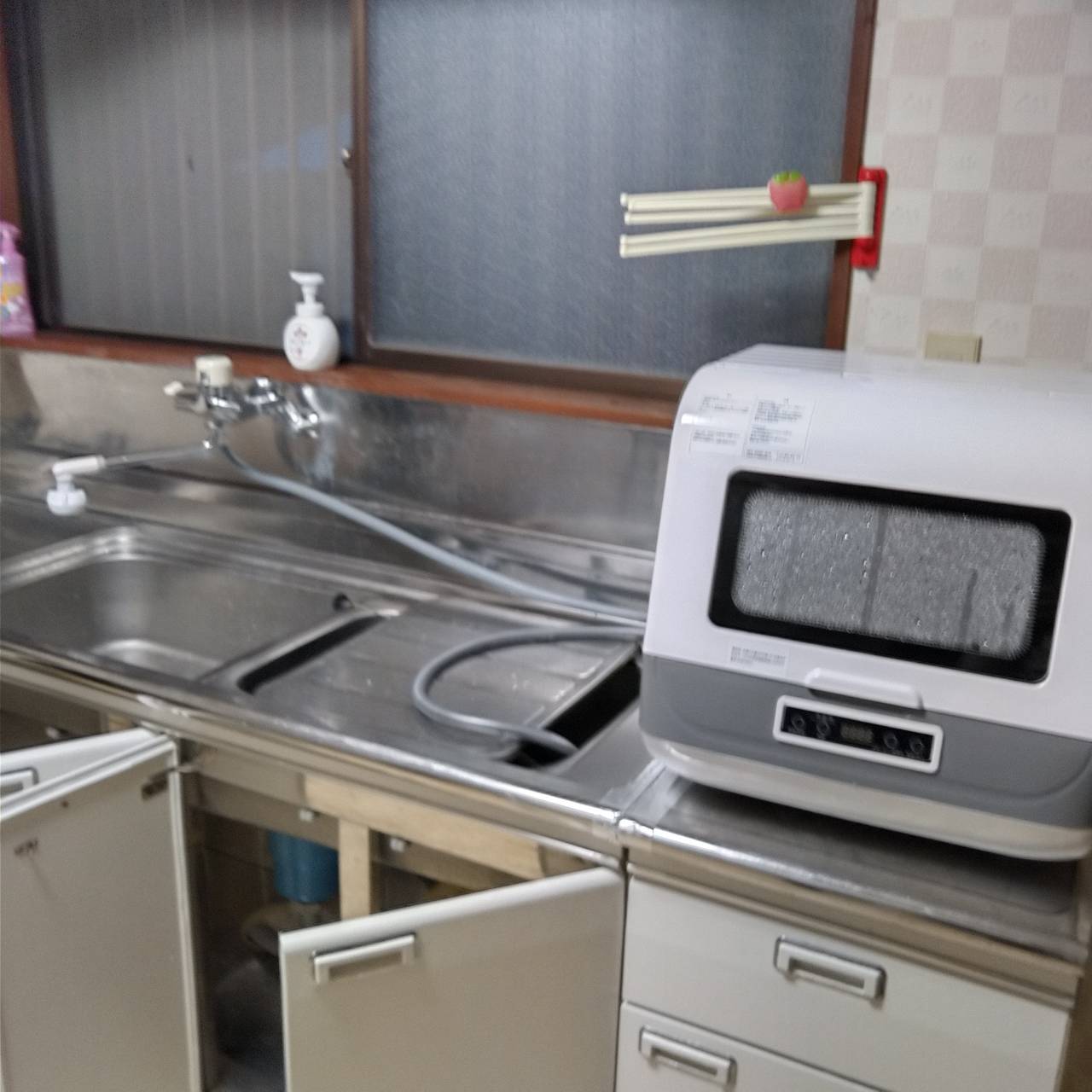 システムキッチン　換気扇　キッチン清掃塗装　