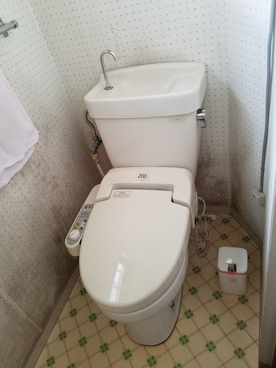 明るく使いやすいトイレにリフォーム