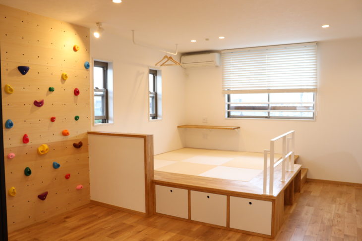 洋室を子供の成長を考慮した楽しく使える部屋に