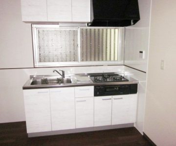 一間続きの部屋は仕切り壁造作間仕切りで2部屋に