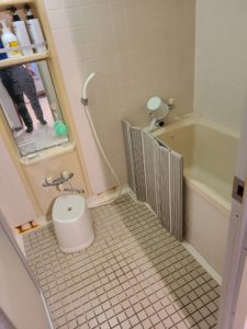 経年劣化の汚れによりLIXILのリノビオFタイプに交換
