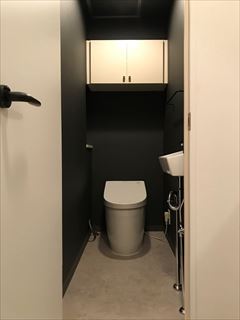 水廻り中心に施工・全体的に大人な雰囲気漂う空間