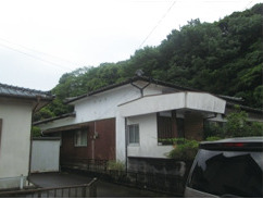 和風瓦からコロニアル瓦への履き替えで現代風な外観