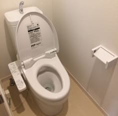 下地を補強後にフローリングは木質フロアに張り替え
