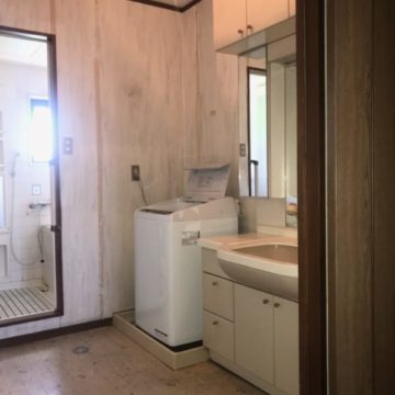 以前より大きいサイズのユニットバス・洗面化粧台も交換