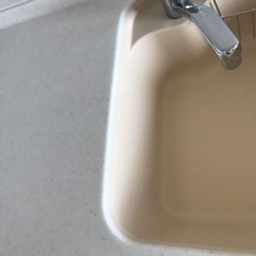 賃貸物件に適したシステムキッチンに取り換え