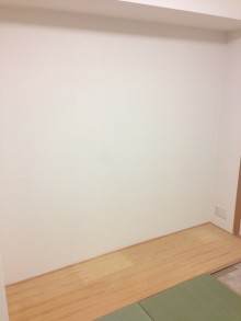 和室にアクセントとなるホワイトのクローゼット