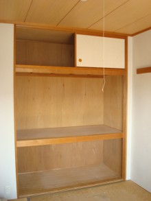 洋室改装に合わせ収納家具・床も変更