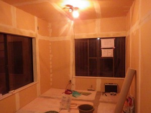 物置部屋と化していた部屋をワンフロアに改装