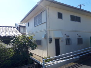 劣化が目立つ外壁・屋根をきれいに塗り替え