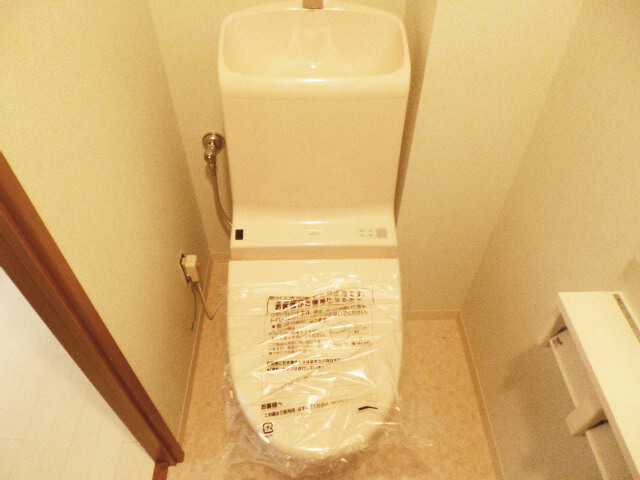 乾燥機能付きのシステムキッチン・洗面台やトイレも交換