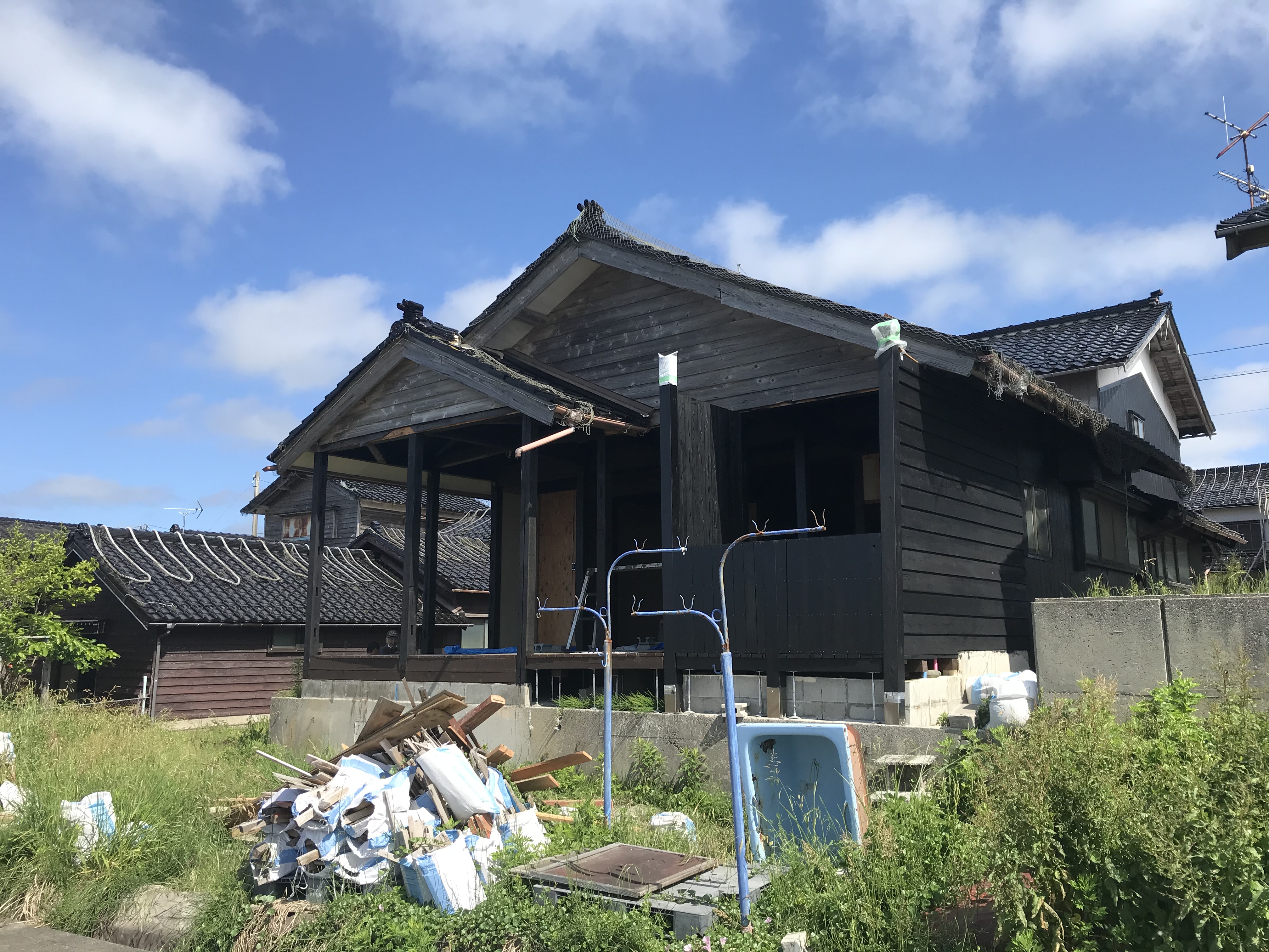 中古住宅から旅館へ！外壁リフォーム