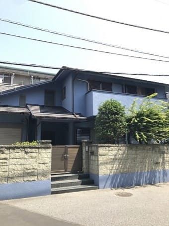 劣化や色褪せが目立つ箇所を塗装・張り替え