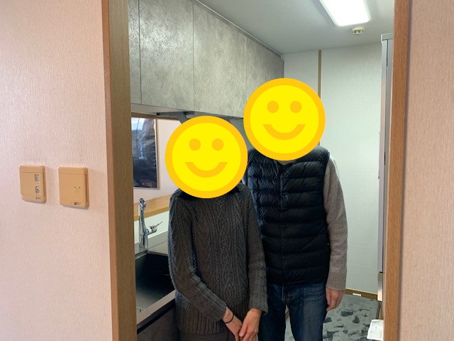 高級システムキッチンでシックな仕上がりに。